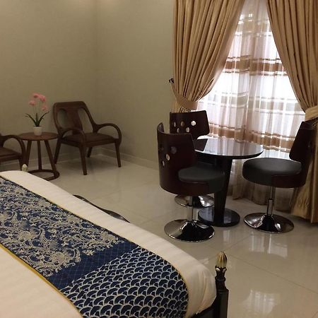 Orchards Cottage Hotel Karachi Esterno foto