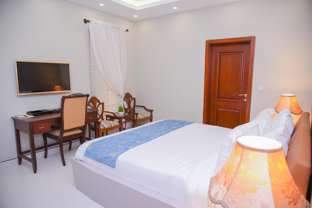 Orchards Cottage Hotel Karachi Esterno foto