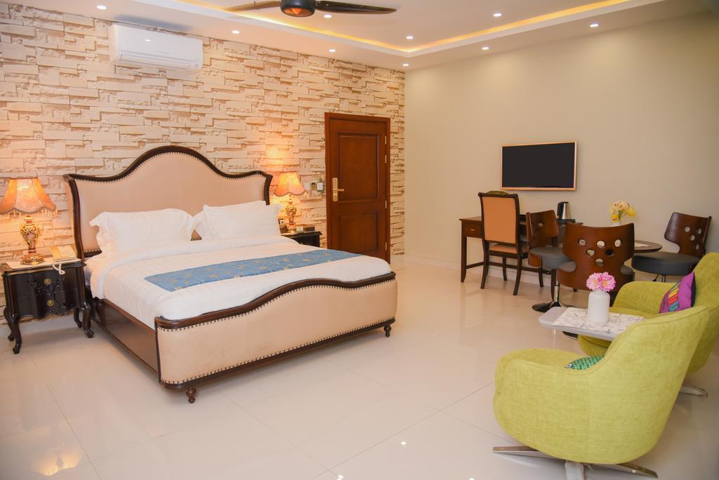 Orchards Cottage Hotel Karachi Esterno foto